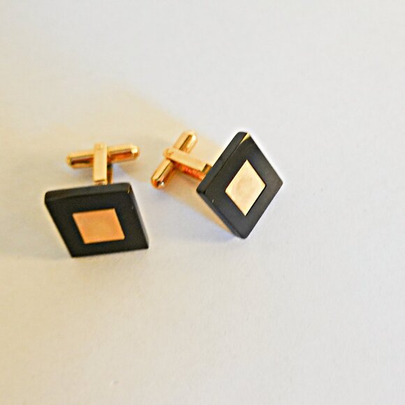Gold Over Sterling Black Onyx Cufflinks NEW - Picture 1 of 2
